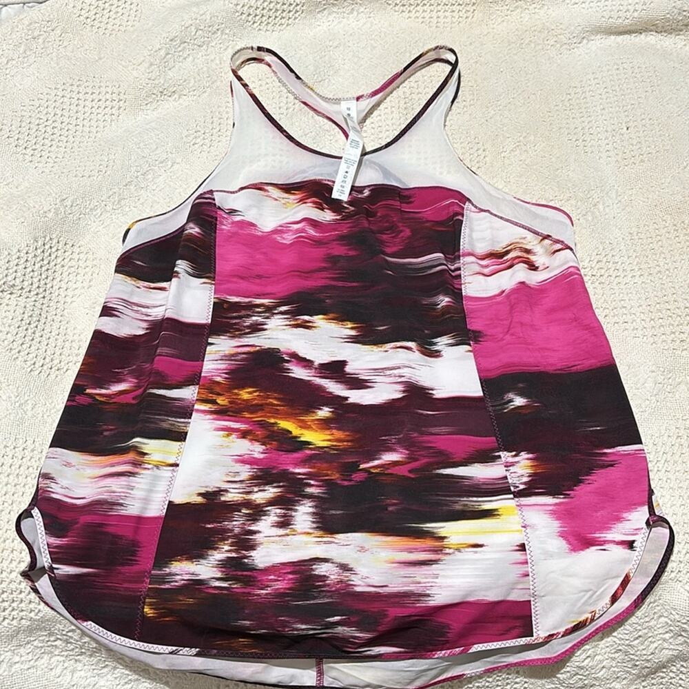 Lululemon 10 5 Mile Singlet burgundy white nwt designed to cover bum & be loose